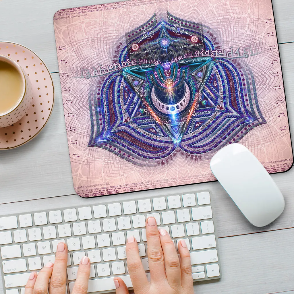 Vishuddha Throat Chakra | Mouse Pad | Hakan Hisim